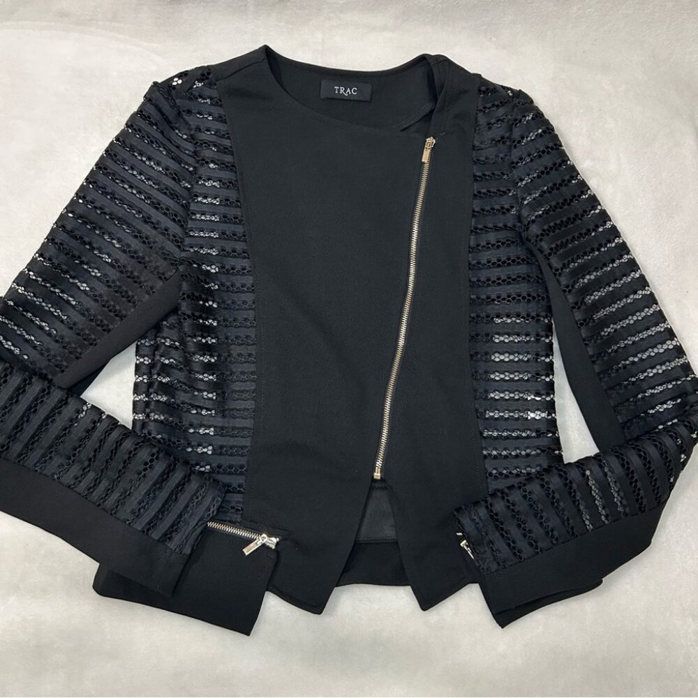 Trac Black Mesh Striped Blazer Jacket w/ Zipper
Size L • Good preowned condition